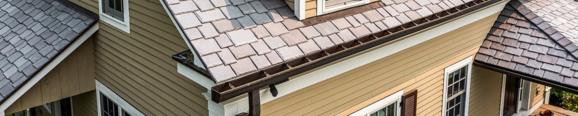 Expert Gutter Contractors for Amherst, MA backgound banner